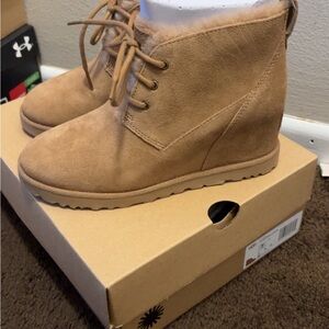 UGG Women's Lace Up Tan Boots